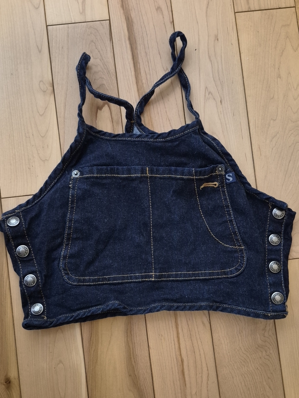 Silver Women's Size Medium Denim Cropped Button-Side Apron Top
